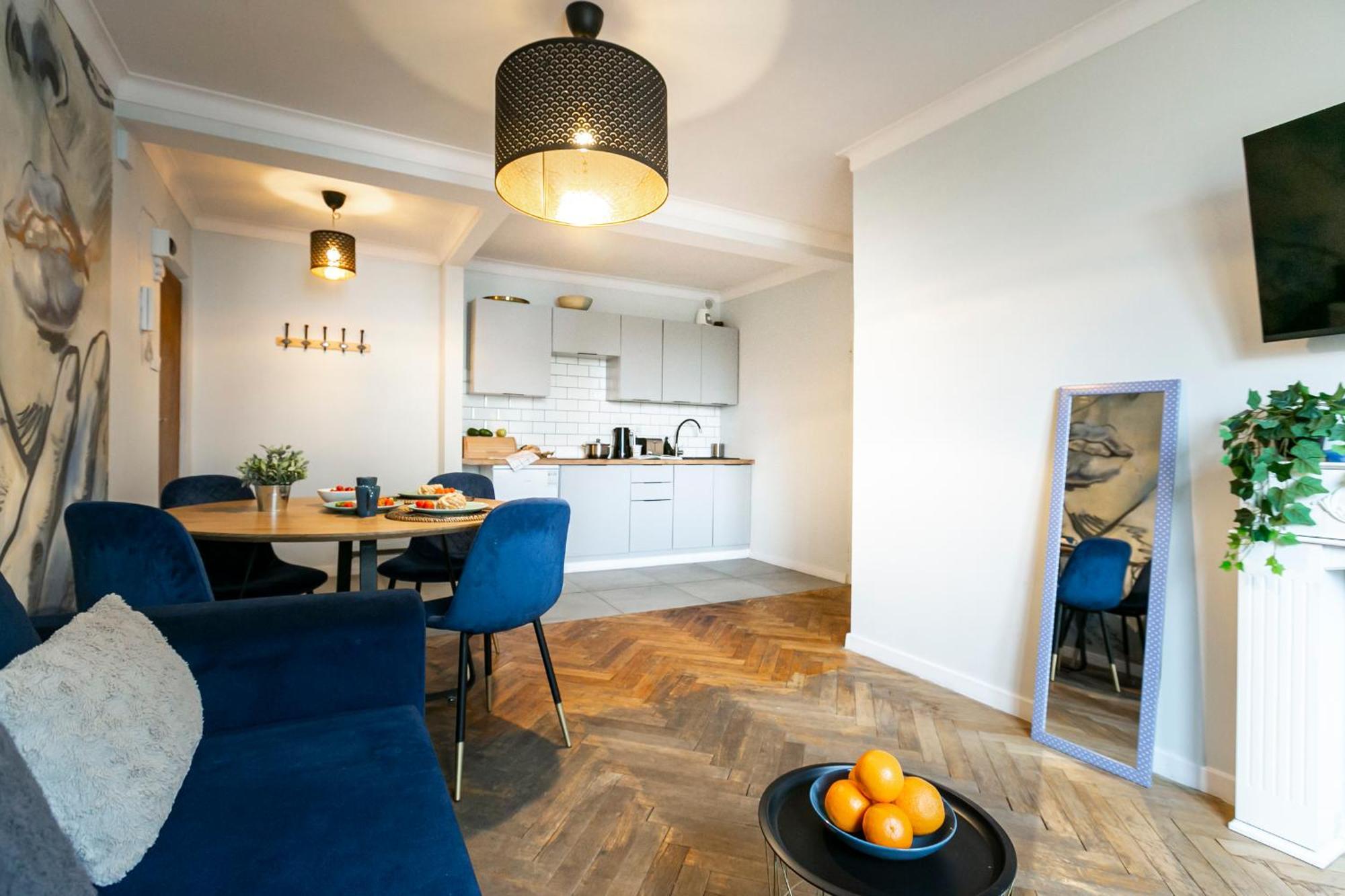 Nowogrodzka 78 - Apartament Dla 4 Osob - 200M Od Szpitala Klinicznego Na Lindleya - 1Km Do Dworca Centralnego - Wifi - Smart Tv 45 Cali Varsovia Exterior foto