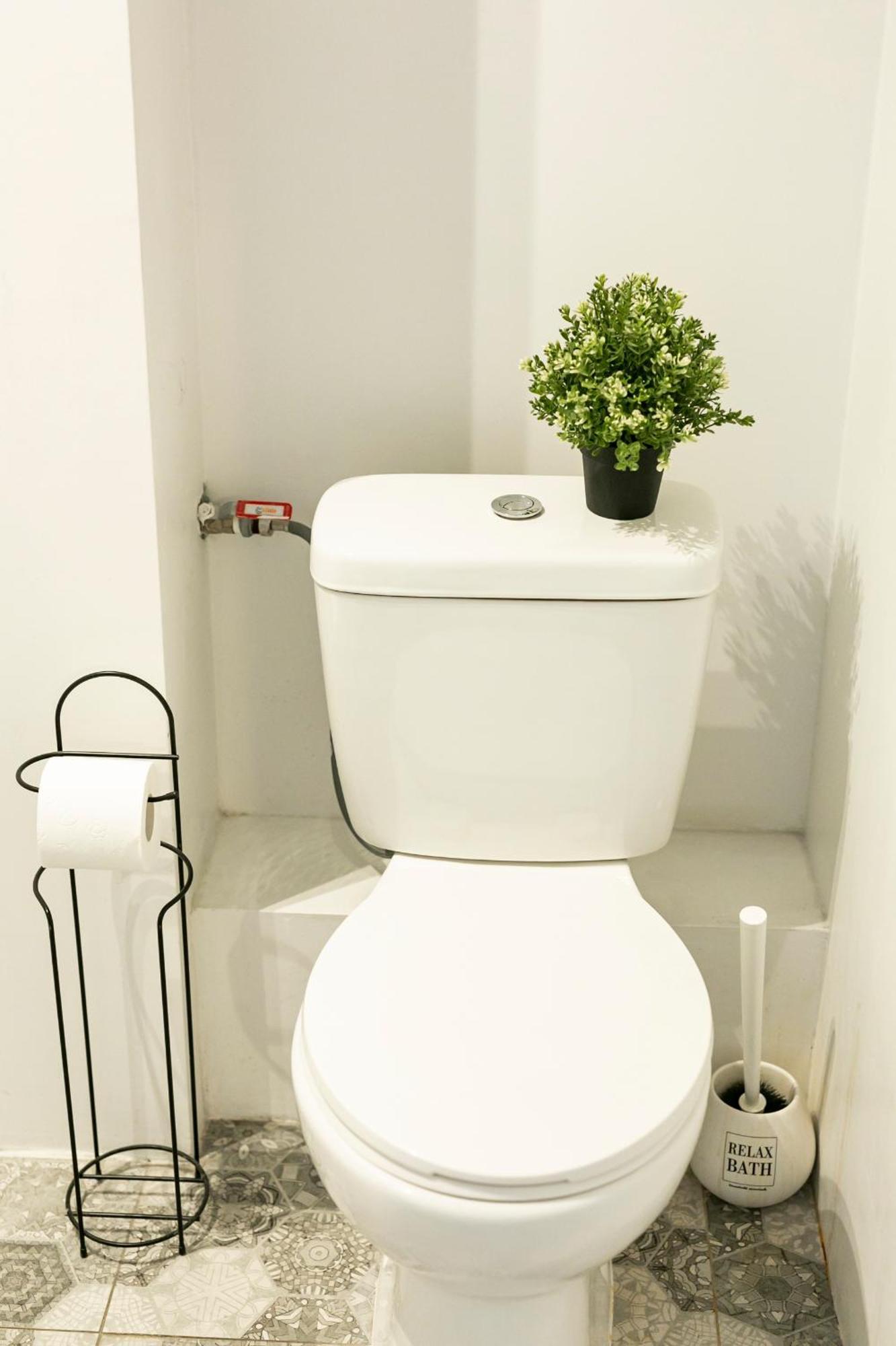 Nowogrodzka 78 - Apartament Dla 4 Osob - 200M Od Szpitala Klinicznego Na Lindleya - 1Km Do Dworca Centralnego - Wifi - Smart Tv 45 Cali Varsovia Exterior foto